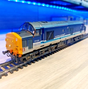 Bachmann 32-376 Class 37/4 Diesel 37429 Regional Railways Weathered & DCC Fitted - Picture 1 of 16