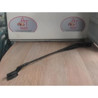 WINDSHIELD WIPER ARM RIGHT FRONT Peugeot 208 I (CA/CC/CK/CL) 1608393380 - Immagine 1 di 2