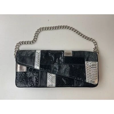 Bolsa de mão Bebe preta e prata patchwork - Imagem 1 de 4