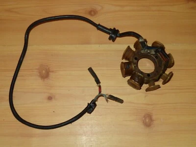 84 Honda XR200R XR250R XR 200 250 OEM Stator Alternator Generator 31120-KK0-004 - Image 1 of 4