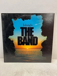 THE BAND "Islands" 1977 Vinyl Record SN-16007 - Imagen 1 de 3