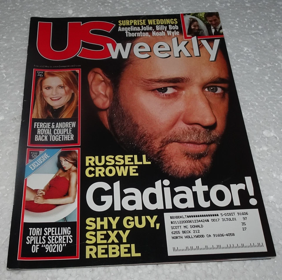 US Weekly Magazine May 22 2000 Russell Crowe Front Cover - Image 1 of 4
