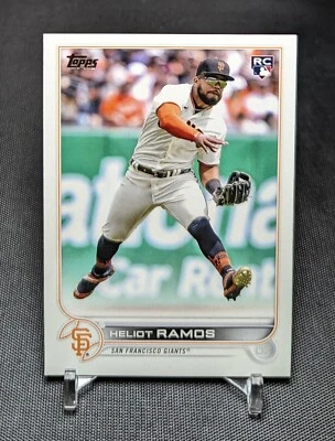 Heliot Ramos Rookie Card RC 2022 Topps Update Flagship MLB Baseball US154 Giants - Image 1 of 2