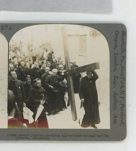 Devout Pilgrims Carrying Cross Via Dolores Palestine Keystone Stereoview - Picture 1 of 2