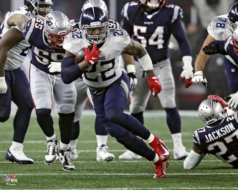 Derrick Henry Tennessee Titans Unsigned Playoff Moment Running 16x20 Photo Cover