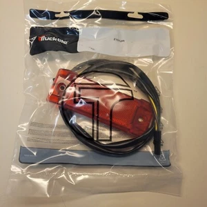Luz trasera para moto de nieve Polaris 2872427 OEM con arnés - Imagen 1 de 1