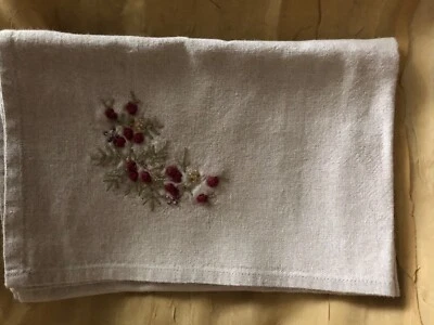 napkin and place mats - Image 1 of 2