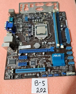 Asus Motherboard P8H61-M/BM6620/DP- MB 2 GB+CPU SR0RG i3-3220 3.3 GHz - Afbeelding 1 van 5