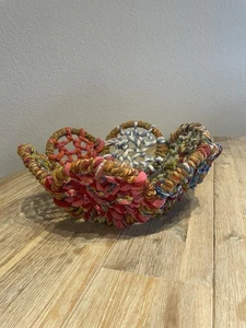 Hierro de colección envuelto en hilo de yute multicolor reciclado boho retro eléctrico - Imagen 1 de 7