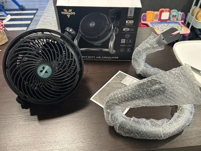 EXO51 7,5 pulgadas Ventilador de piso pequeño de alta resistencia, ventilador de taller con circulador de aire, verde Foto 1 de 4