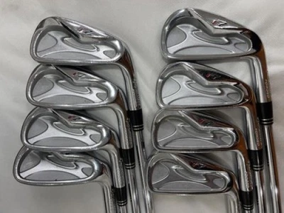 TaylorMade r7 Forged Iron Set 8pcs 3-PW Dynamic Gold Flex S - Image 1 of 4