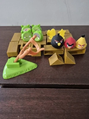Angry Birds Knock on Wood Game 100% Missing 2 Mission Cards 2010 - Image 1 of 4