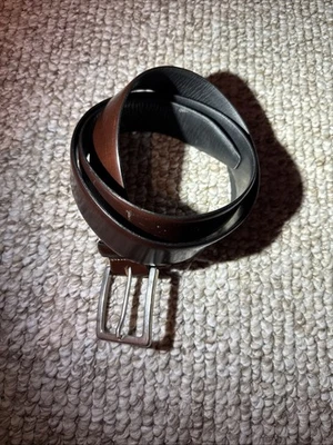 Cinturón Zegna de cuero genuino para hombre marrón latón macizo 100 hecho en Italia Foto 1 de 4