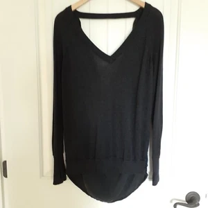 Lululemon Women's Unity Pullover in Heathered Black / Black Size 10 - Picture 1 of 9