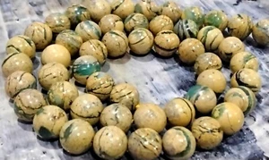 Natural Dragon Bone Jasper/Verdite, Grade A+, 8mm, Approx 50pce, Free post - Picture 1 of 4