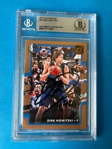 Tarjeta Donruss firmada por Dirk Nowitzki Mavericks HOF 2017-18 BAS automática losa - Imagen 1 de 2