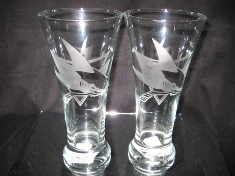 SAN JOSE SHARKS 2 ETCHED LOGO PILSNER 20 oz GLASSES Cover