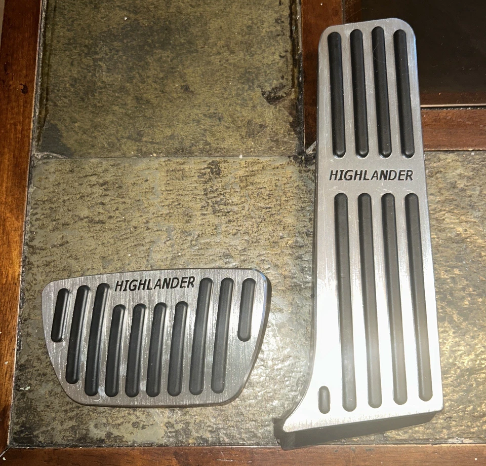 Capas de pedais de liga de alumínio para Toyota Highlander! - Imagem 1 de 2