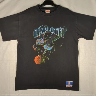 Camiseta De Colección Charlotte Hornets Nutmeg Mills Para Hombres XL (M) Negra NBA Doble Cara SS Foto 1 de 4