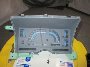 ✅ 1988 LOW S10 VELOCÍMETRO RACIMO INSTRUMENTO ODÓMETRO PANTALLA ANALÓGICA TABLERO - Imagen 1 de 23