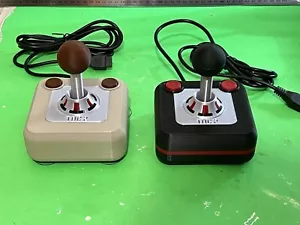 JOYSTICK STILE TAC 2 (Suncom) DB9 PER COMMODORE C64, AMIGA 500, ATARI - Foto 1 di 9
