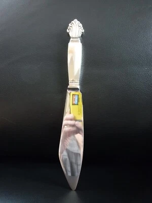 Cuchillo para pastel de acanto con mango de plata Georg Jensen Foto 1 de 4