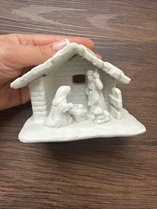 White Porcelain Nativity Figurine One Piece Mary Joseph & Baby Jesus 1994 - Picture 1 of 6