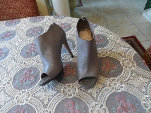 Jimmy Choo Beige Taupe Leather Peep Toe Heeled Ankle Boots Size 38B - Picture 1 of 19