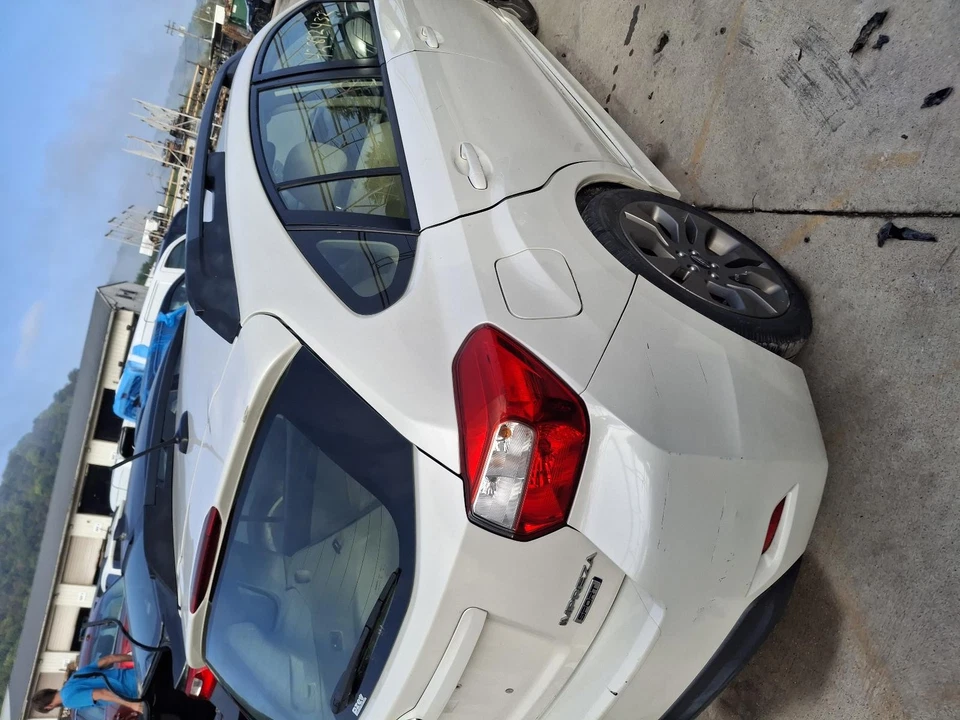 Conjunto de luz trasera derecha usado se adapta a: Subaru Impreza 2015 grado derecho A Foto 1 de 4