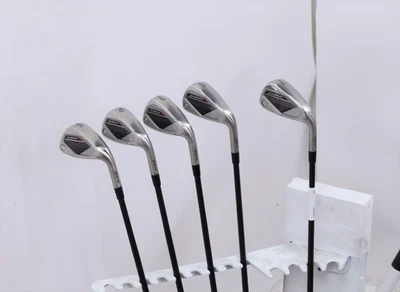 Wilson Dynapwr Iron Set 7-Pw, Gw Stiff Flex Graphite 12720020 Good - Image 1 of 4