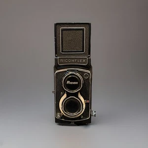 Ricohflex Ricoh DIA TLR 6x6 120 Film Camera Riken 80mm F3.5 Japan W/ Case-WORKS - Picture 1 of 16