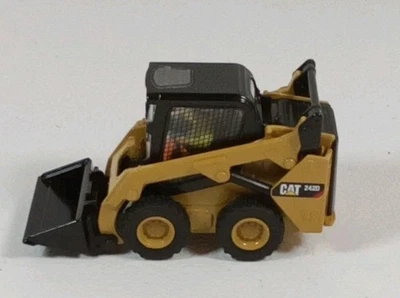 DieCast Masters Cat Steer Loader 1/50 Scale Metal Model Toy Gifts DM85525 MB - Image 1 of 4