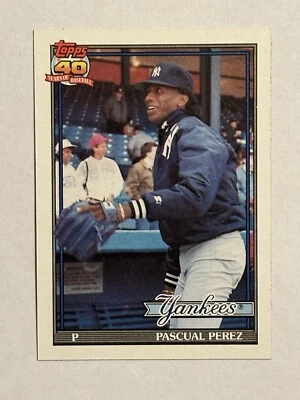 Pascual Perez (#701) - New York Yankees  - 1991 Topps Baseball - Image 1 of 2