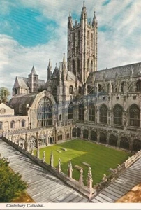 Canterbury Cathedral View Over Cloisters Canterbury Kent Postcard - Picture 1 of 2