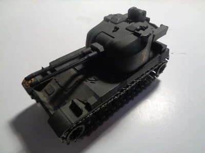 SOLIDO AMX 13T BICANNONE ANTIAEREA (COD. 223) IN CONDIZIONI SIMILNUOVE S. 1:50 - Immagine 1 di 2