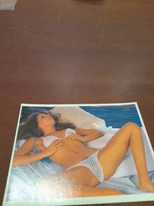 CARTOLINA EROTICA - Foto 1 di 2