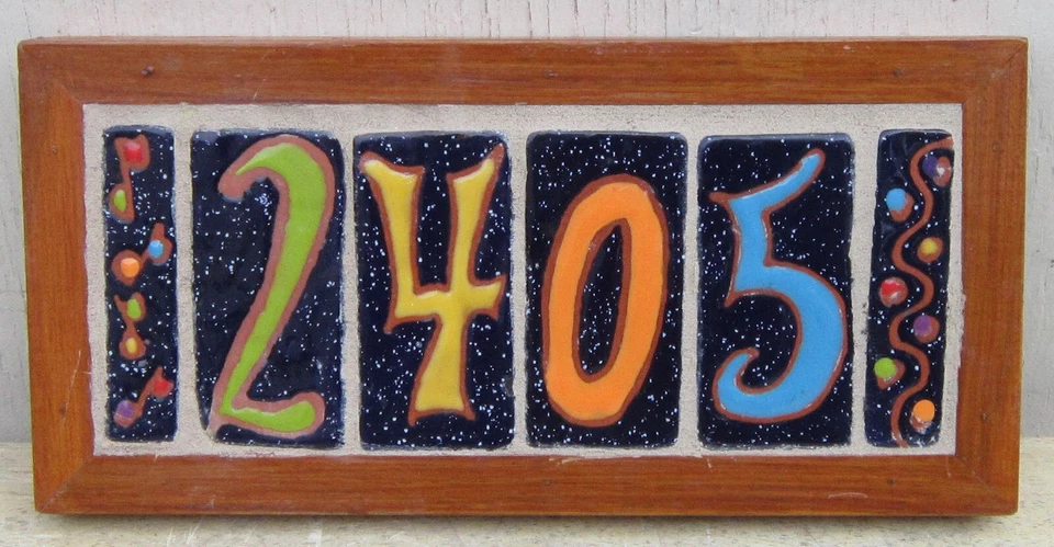 2405 AZULEJOS DE ARCILLA HECHOS A MANO ~ DIRECCIÓN DE LA CASA ~ LETRERO ENMARCADO de una placa Foto 1 de 4