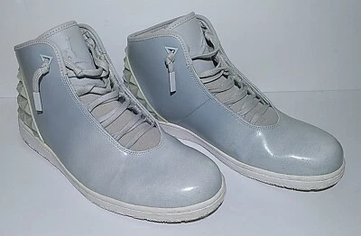 Tênis de basquete Nike Air Jordan Instigator tamanho 11.5 cinza #705076-005 - Imagem 1 de 4