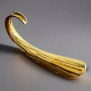 Antico corno per scarpe in ottone arricciato da 4", XVIII secolo - Foto 1 di 6