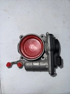 2008 NISSAN ROGUE THROTTLE BODY 2.5L HIRACHI SERA 526-01 - Image 1 of 4