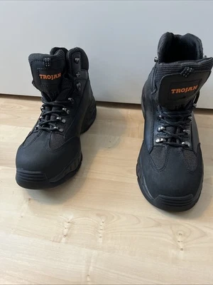 Trojan P9826 Safety Work Boots Size 10U.K. - Image 1 of 4