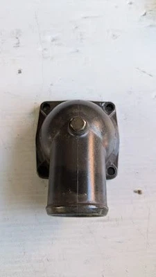 Ferrari деталь термостат крышка 360 подержанный 171926 - Изображение 1 из 4