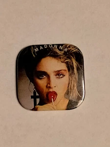 Madonna Queen of Pop square music button vintage RARE SMALL BUTTON - Picture 1 of 2