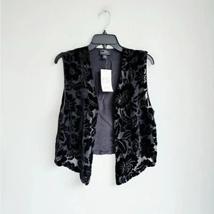 NWT LISA Black Silk Blend Velvet Vest Best Fit Small/Medium - Picture 1 of 6