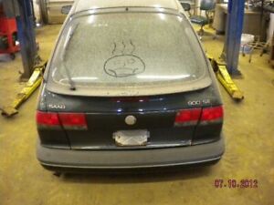 *LOCAL PICKUP ONLY* Hood Fits 94-98 SAAB 900 9821778