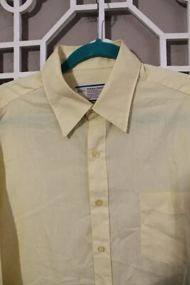 Camisa abotonada vintage Sears para hombre XL 17 amarilla delgada Perma Prest 17 34/35 años 80 Foto 1 de 4