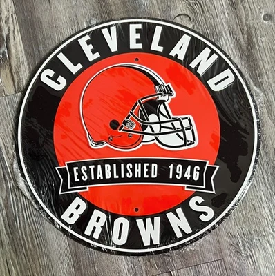Letrero con licencia de aluminio en relieve de 12" de diámetro de Cleveland Browns Foto 1 de 2
