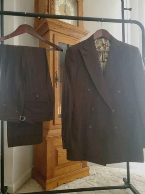 BESPOKE Italian Brown Pinstripe Suit Double Breasted Mens 36 Regular - Image 1 of 4