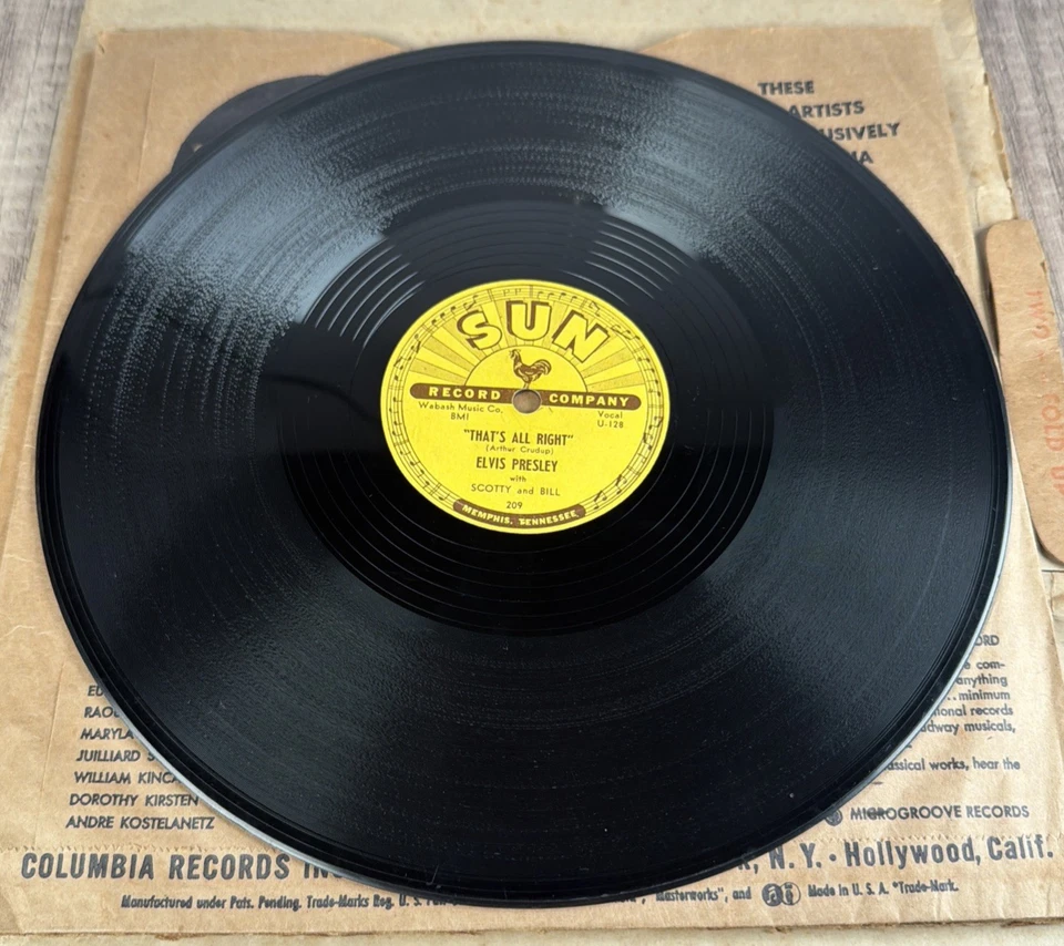 RARE 1954 1st ED 10" Shellac "THAT'S ALL RIGHT" Elvis Presley 78 SUN Records 209 - Image 1 of 4