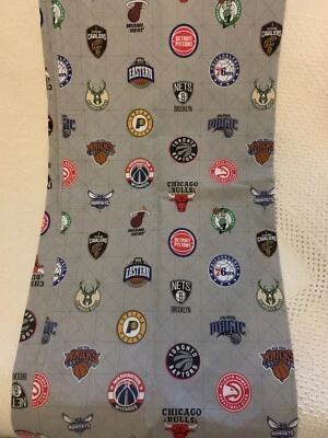 Hoja plana Pottery Barn Teen NBA baloncesto Conferencia Este Twin XL Foto 1 de 4